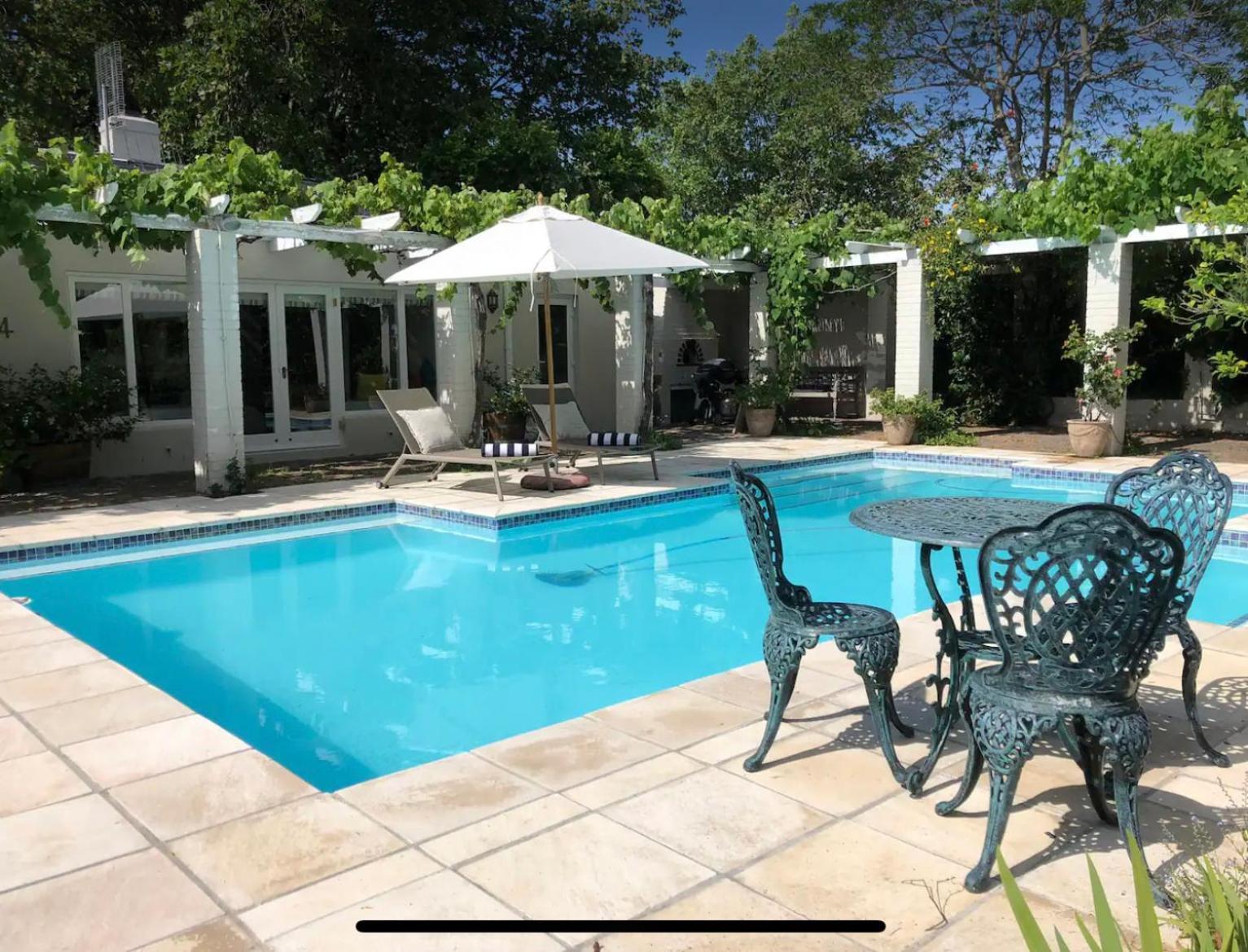 Guest Suite - Leafy Constantia Guest House Cape Town Dış mekan fotoğraf